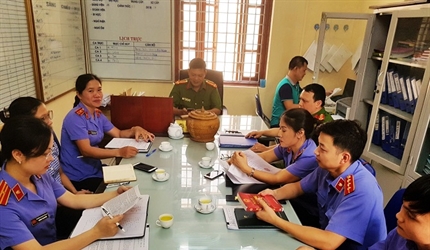Viện KSND huyện Đông Anh trực tiếp kiểm sát việc tạm giữ, tạm giam và...